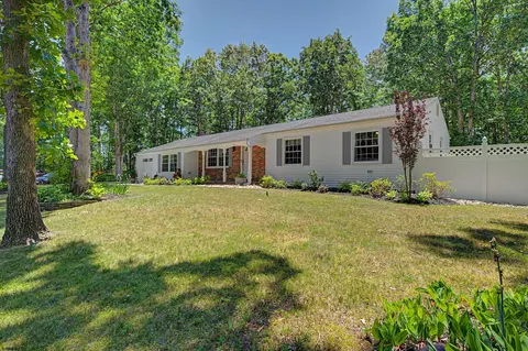 36 Deidre Ln, Egg Harbor Township, NJ 08234