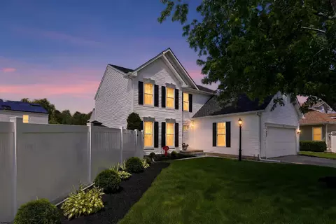 105 Carlsbad Ct, Egg Harbor Township, NJ 08234