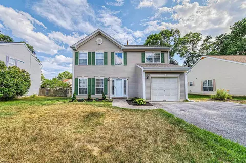 18 S Canary Way, Galloway, NJ 08205