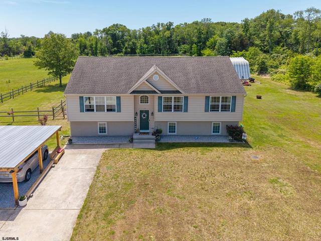 1672 Weymouth, Vineland, NJ 08360