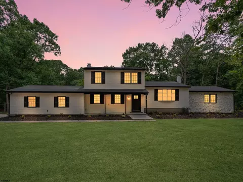 223 Dogwood Ave, Egg Harbor Township, NJ 08234