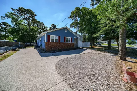 230 Bethel Rd, Somers Point, NJ 08244