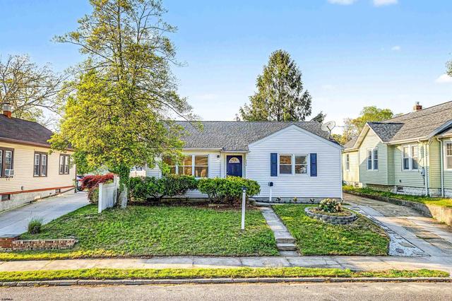 244 E Wyoming Ave, Absecon, NJ 08201
