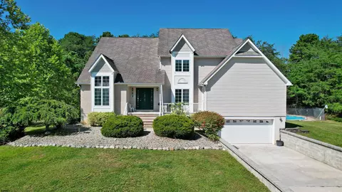 892 Hogbin Rd, Millville, NJ 08332