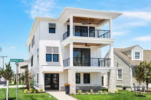 7311 Monmouth Ave, Ventnor City, NJ 08406