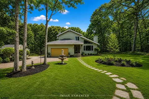 60 S Lisa, Egg Harbor City, NJ 08215