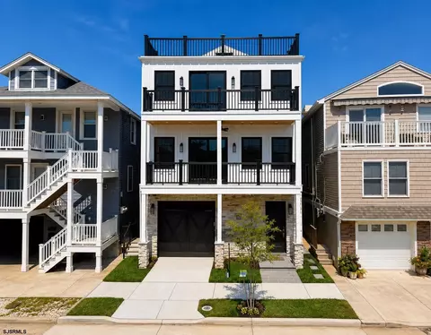 207 N Sacramento Ave, Ventnor City, NJ 08406