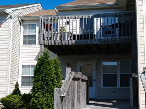 458 London Ct #458, Egg Harbor Township, NJ 08234
