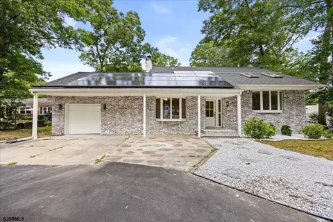 34 N Mount Airy Ave, Egg Harbor Township, NJ 08234