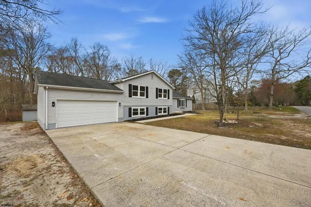 506 Forrest Brook Dr, Galloway, NJ 08205