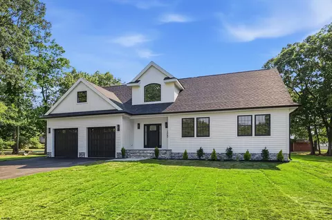 105 S Mount Airy Ave, Egg Harbor Township, NJ 08234