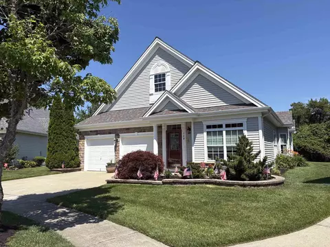 128 Garnett Ln, Egg Harbor Township, NJ 08234