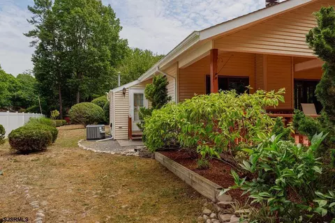 Exterior - 202 E Sturbridge, Galloway, NJ 08205 photo 3 of 19