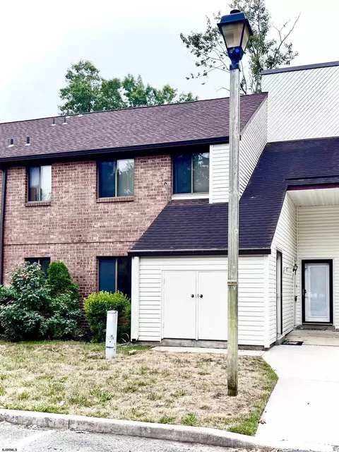 21 Country Magnolia Ln #21, Egg Harbor Township, NJ 08234