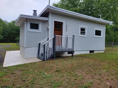 1508 Hamburg Ave, Egg Harbor City, NJ 08215