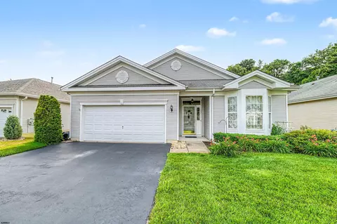 103 Oxford Ct, Galloway, NJ 08205