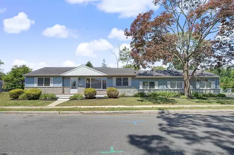 227 W Glencove Ave, Northfield, NJ 08225