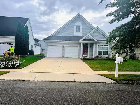 318 Mcclellan Rd, Egg Harbor Township, NJ 08234