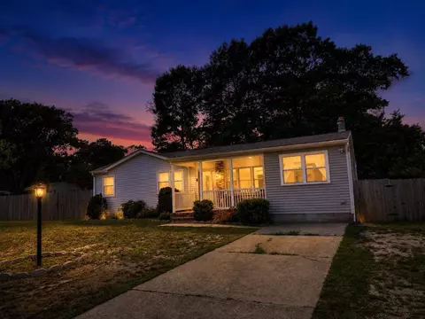 115 Iowa Ave, Egg Harbor Township, NJ 08234