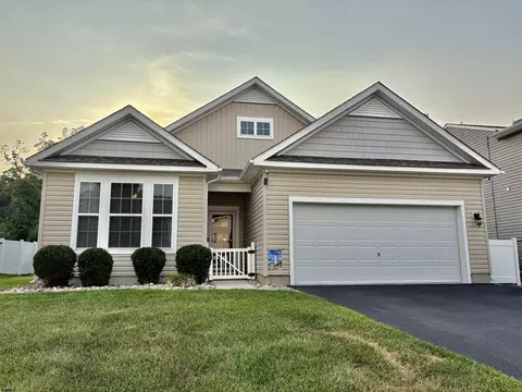 4 Gardenia Dr, Egg Harbor Township, NJ 08234