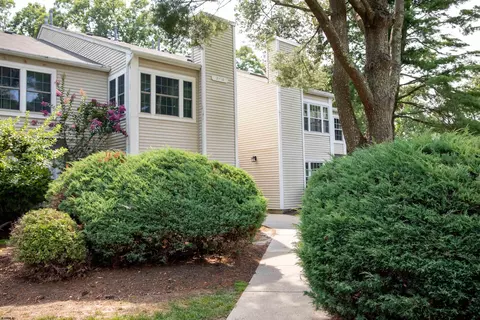 4 Pheasant Meadow Dr #4, Galloway, NJ 08205