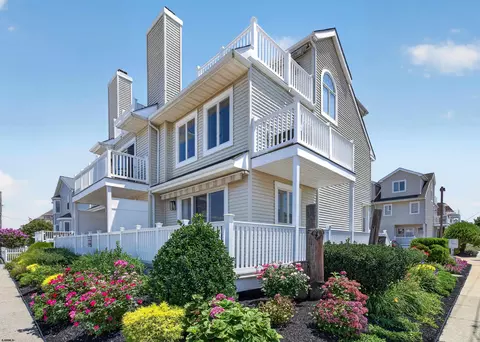 225 N 36th Ave #205, Longport, NJ 08403