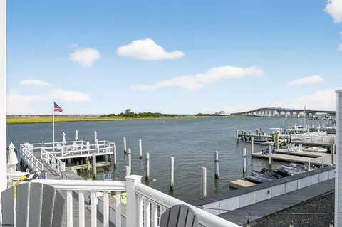 1128 Bay Ave #12, Ocean City, NJ 08226