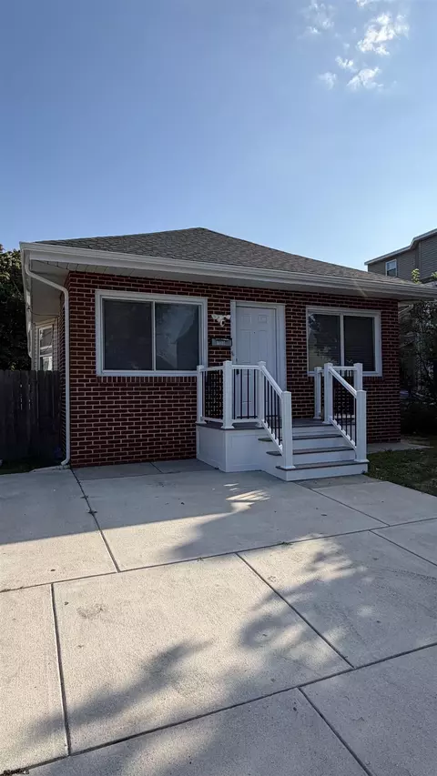 135 W Edgewater, Pleasantville, NJ 08232