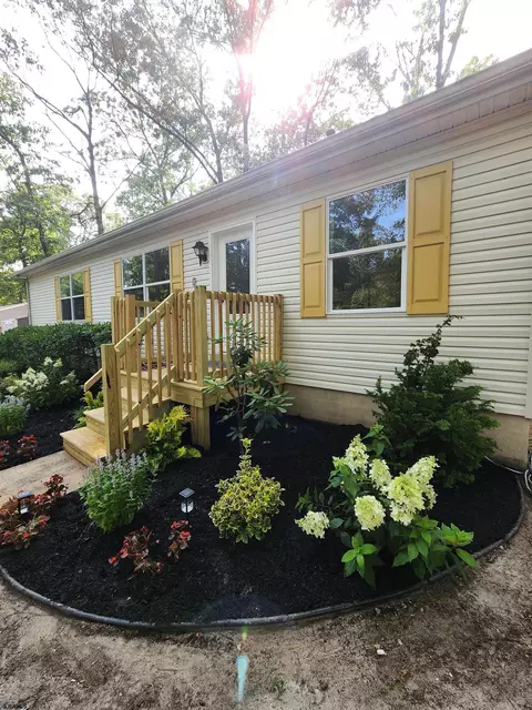 3 Old Stage Rd, Egg Harbor Township, NJ 08234