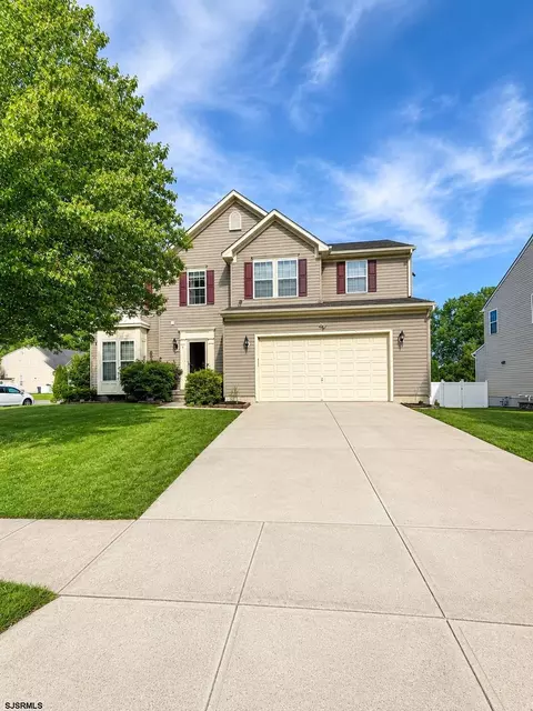 5 Renaissance Dr, Mays Landing, NJ 08330