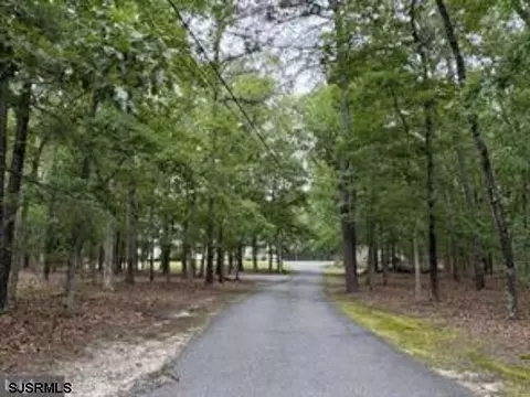 7318 3rd Ave, Mays Landing, NJ 08330