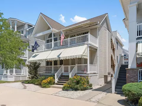 879 4th St #2ND, Ocean City, NJ 08226