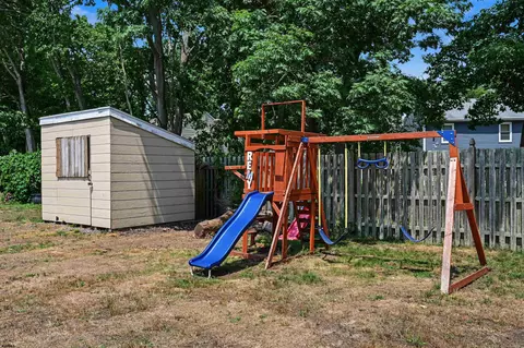 Exterior - 613 E Biscayne Ave, Galloway, NJ 08205 photo 5 of 7