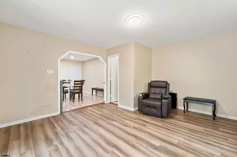 Living - 217 E Ridgewood Ave, Galloway, NJ 08205 photo 3 of 4