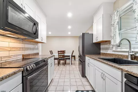 Kitchen - 217 E Ridgewood Ave, Galloway, NJ 08205 photo 4 of 5