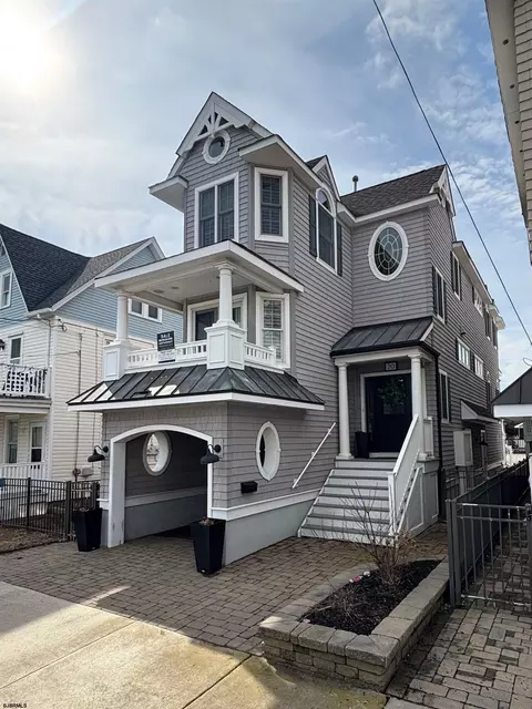 20 W 10th St, Ocean City, NJ 08226