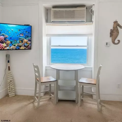 2721 Boardwalk St #922, Atlantic City, NJ 08401