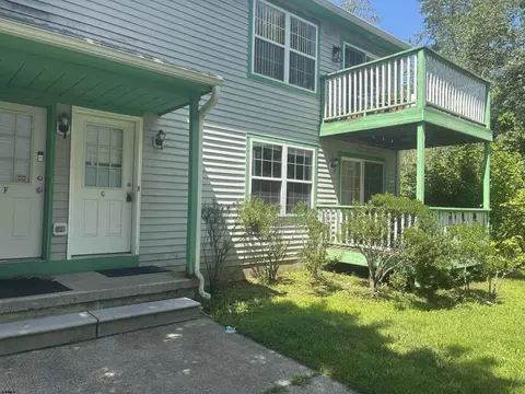 5 Oyster Bay Rd # G, Absecon, NJ 08201