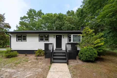 308 Jefferson Ave, Egg Harbor Township, NJ 08234