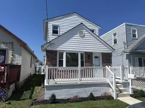 222 N Suffolk Ave, Ventnor City, NJ 08406
