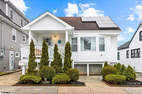 208 N Lancaster Ave, Margate City, NJ 08402