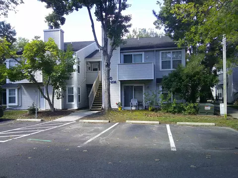 204 Meadow Ridge Dr #204, Smithville, NJ 08205