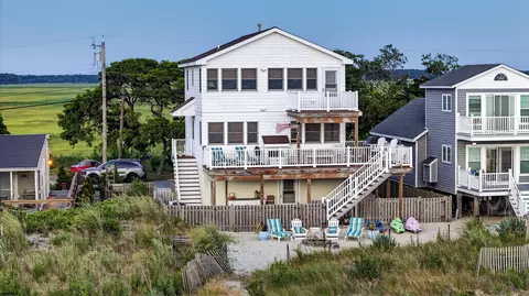 175 N Beach Ave, Cape May Court House, NJ 08210