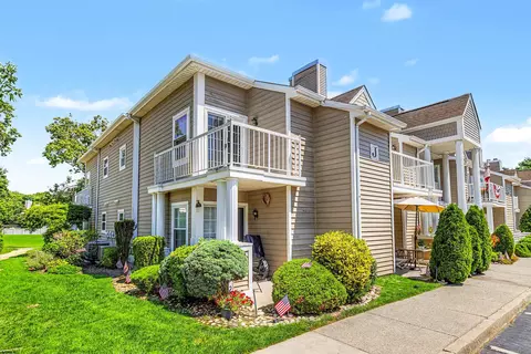 550 Central Ave #J3, Linwood, NJ 08221