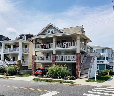 600 Central Ave #2, Ocean City, NJ 08226