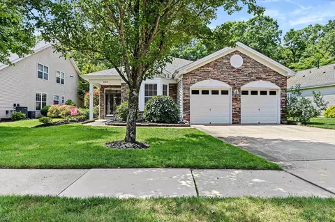 658 Saint Andrews Dr, Egg Harbor City, NJ 08215