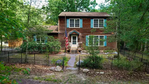 140 Asbury Rd, Egg Harbor Township, NJ 08234