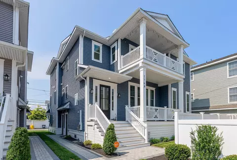114 Ocean Ave #A, Ocean City, NJ 08226