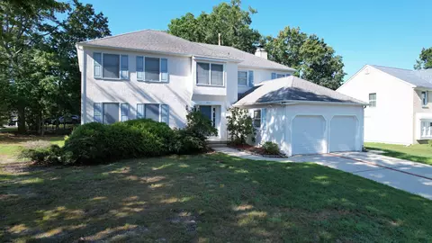 300 Gravel Bnd, Egg Harbor Township, NJ 08234