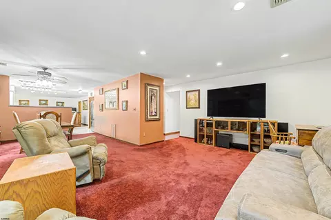 Living - 633 8th Ave, Galloway, NJ 08205 photo 4 of 4
